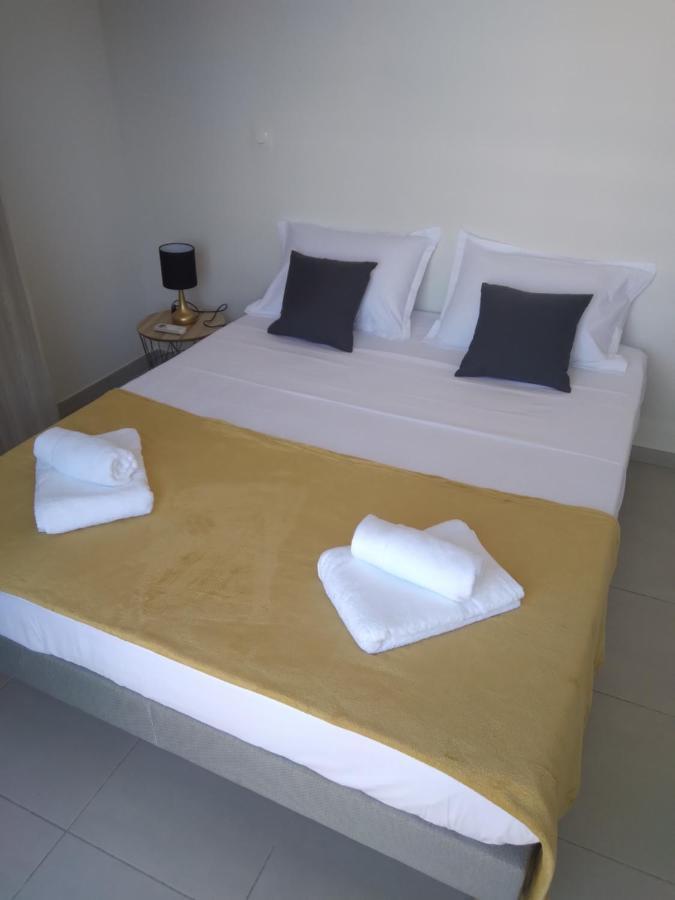 Le Yuka Apartman Saint-Francois  Kültér fotó