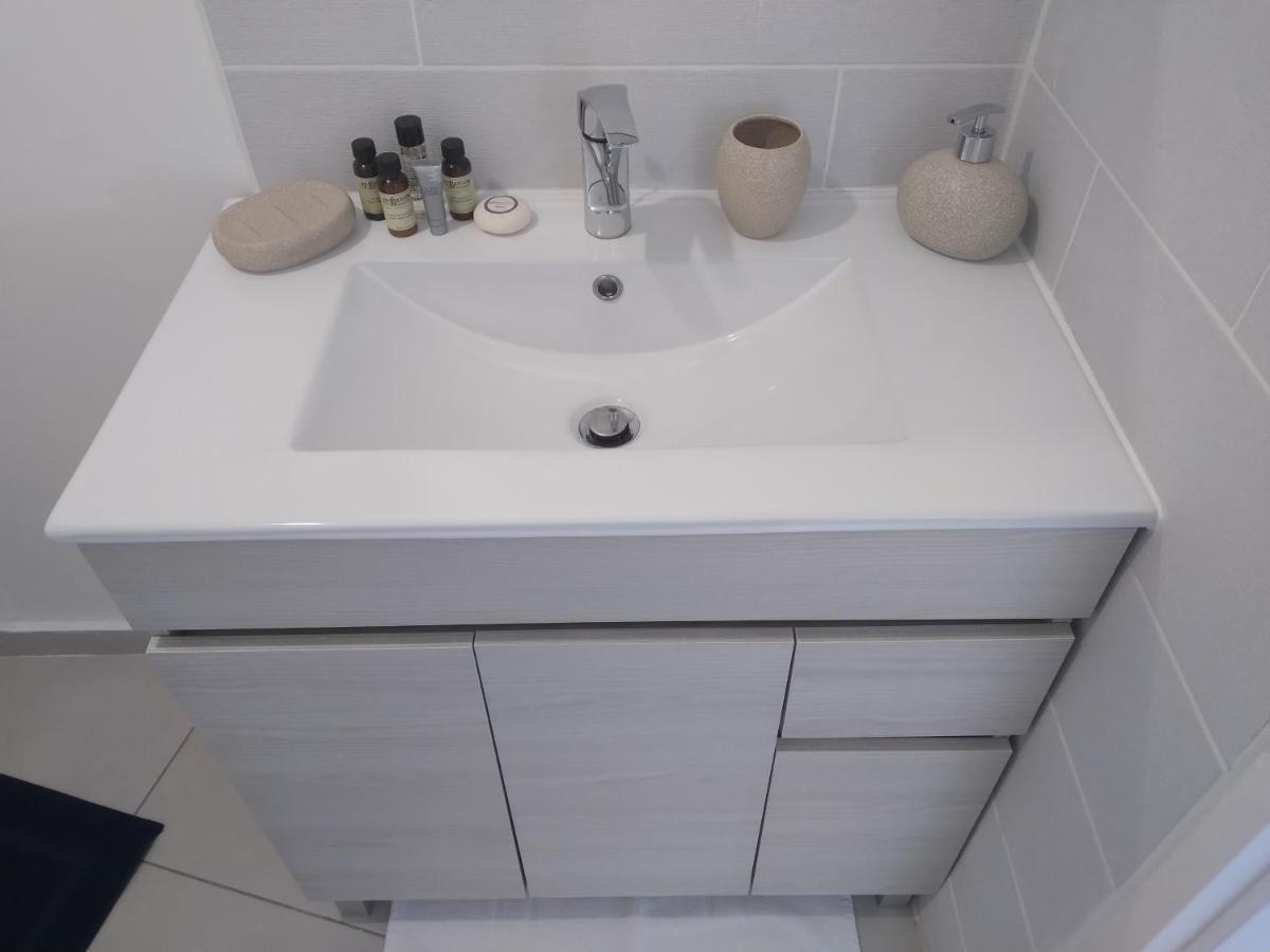 Le Yuka Apartman Saint-Francois  Kültér fotó